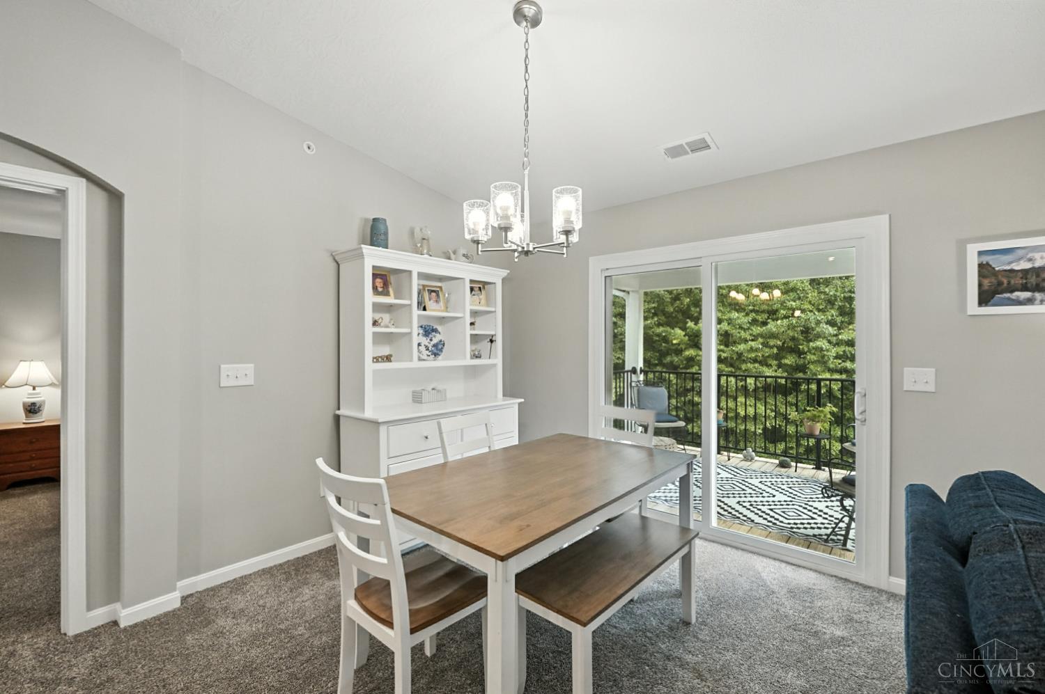 5882 Parkview Lane 304