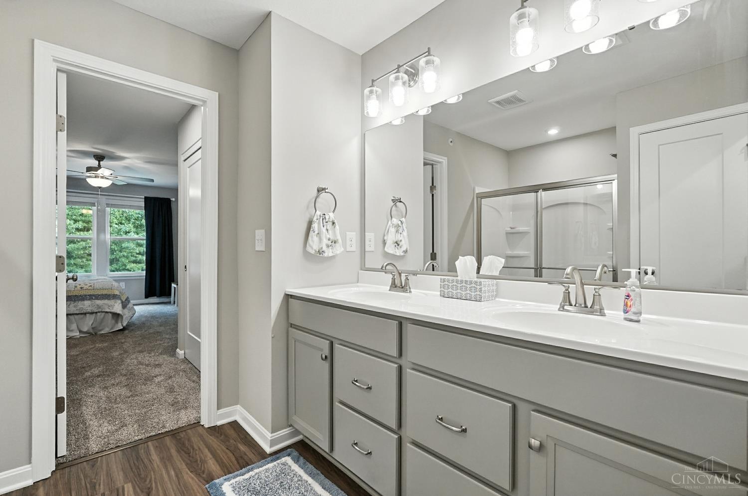 5882 Parkview Lane 304