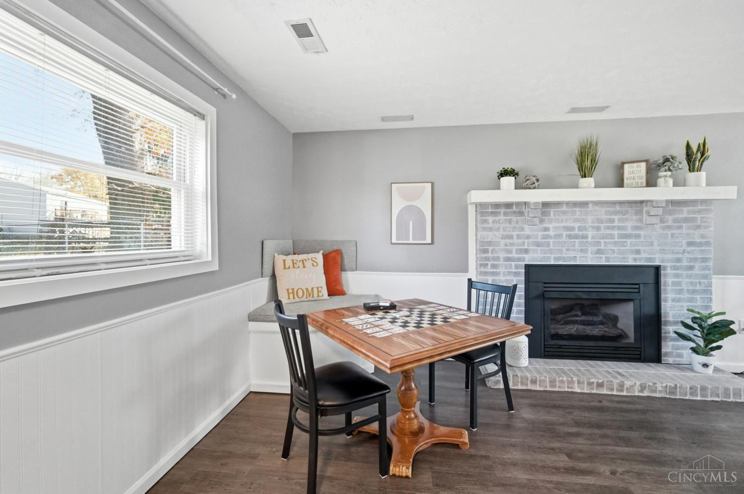 5818 Mount Vernon Drive