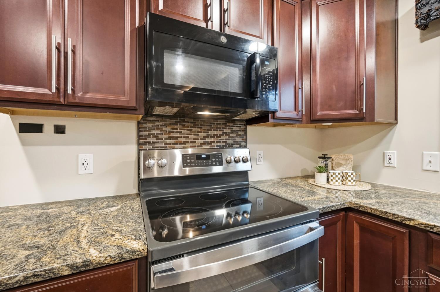 1310 Cross Creek Drive