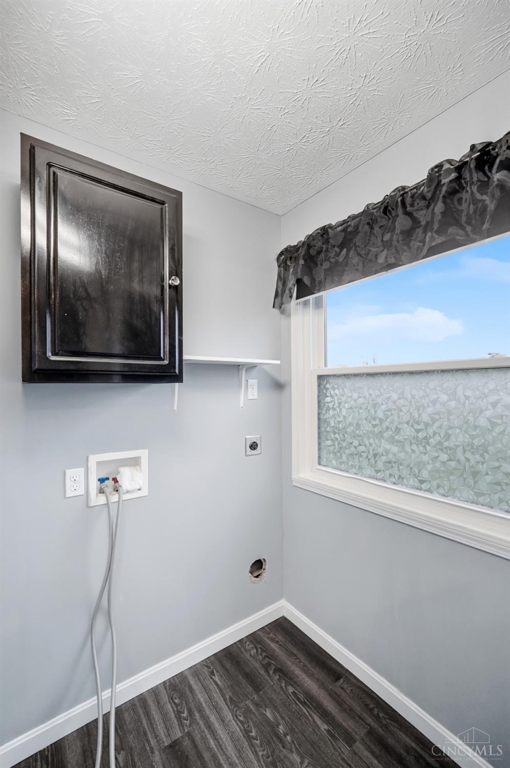 1310 Cross Creek Drive