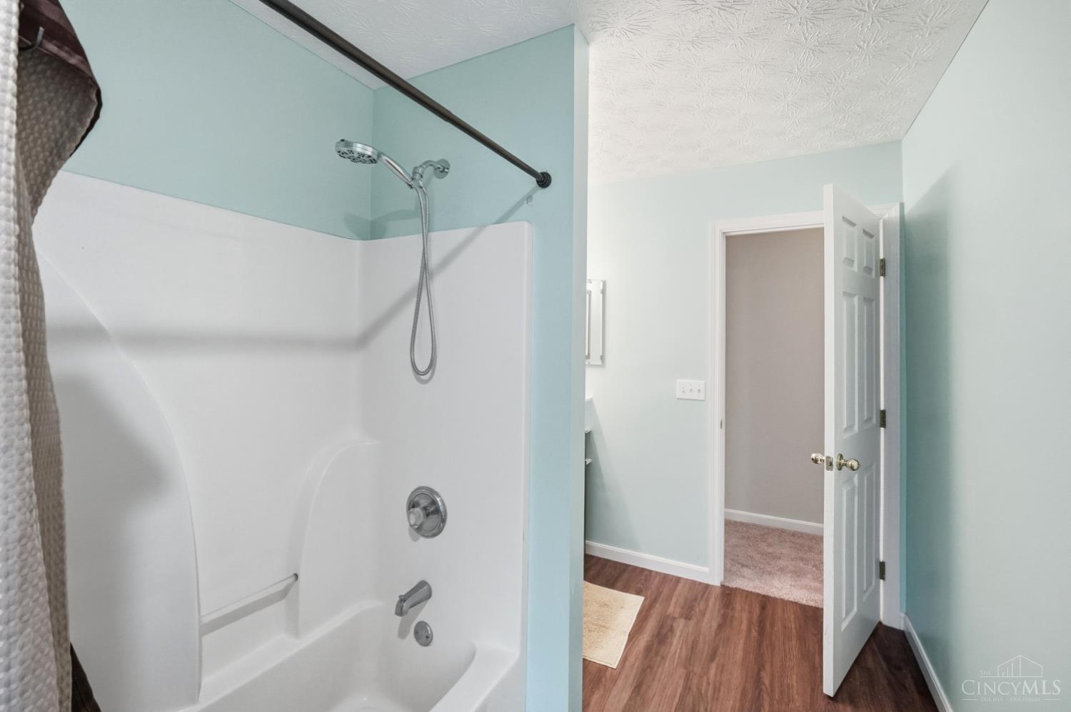 1310 Cross Creek Drive