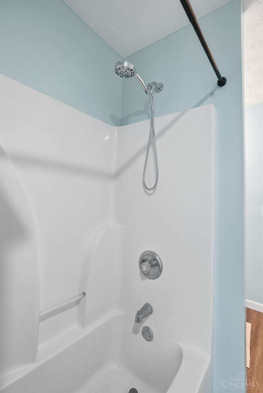 1310 Cross Creek Drive