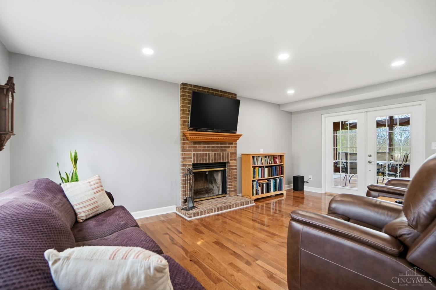 3982 Buck Ridge Drive