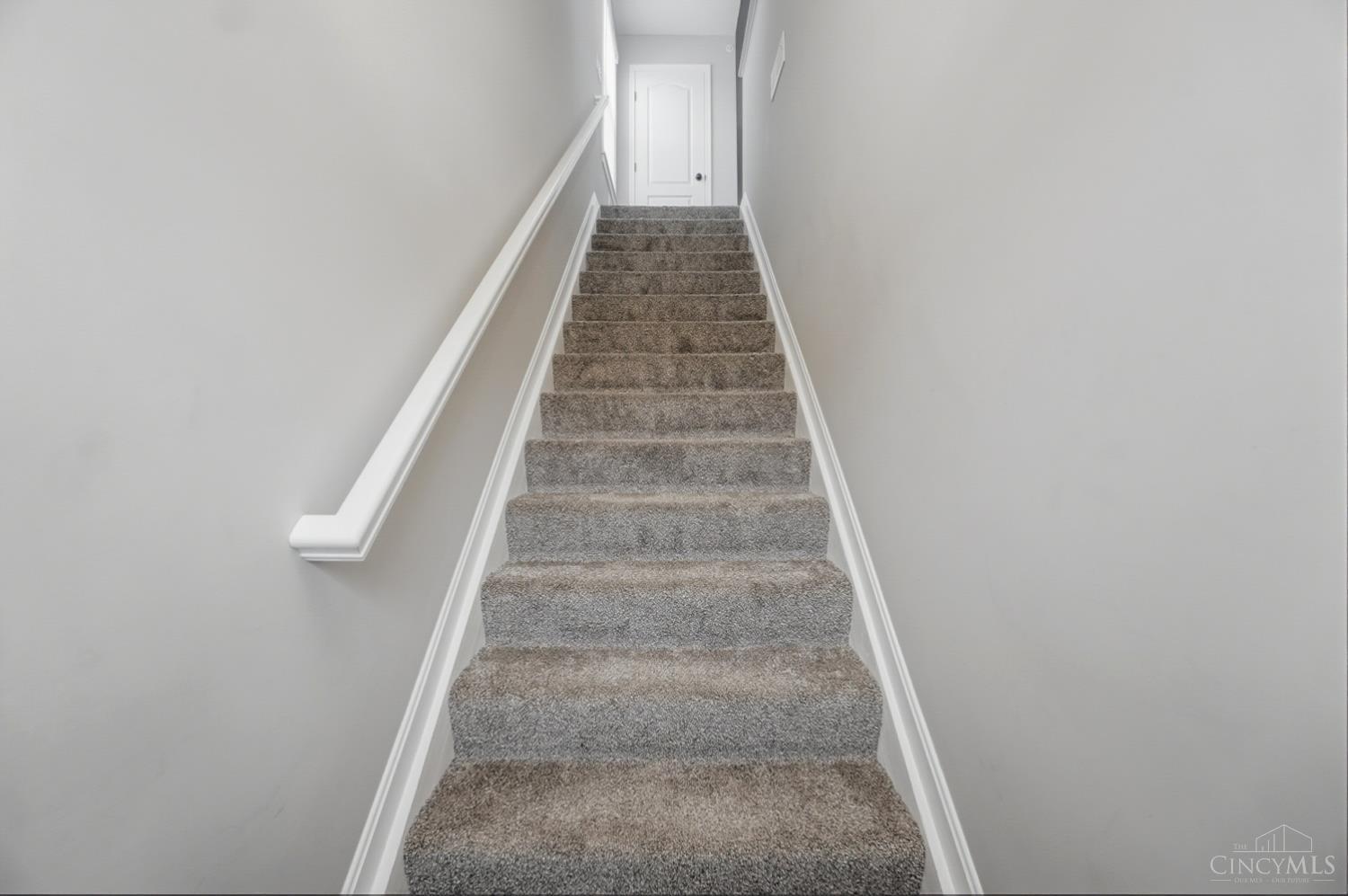 5882 Parkview Lane 300