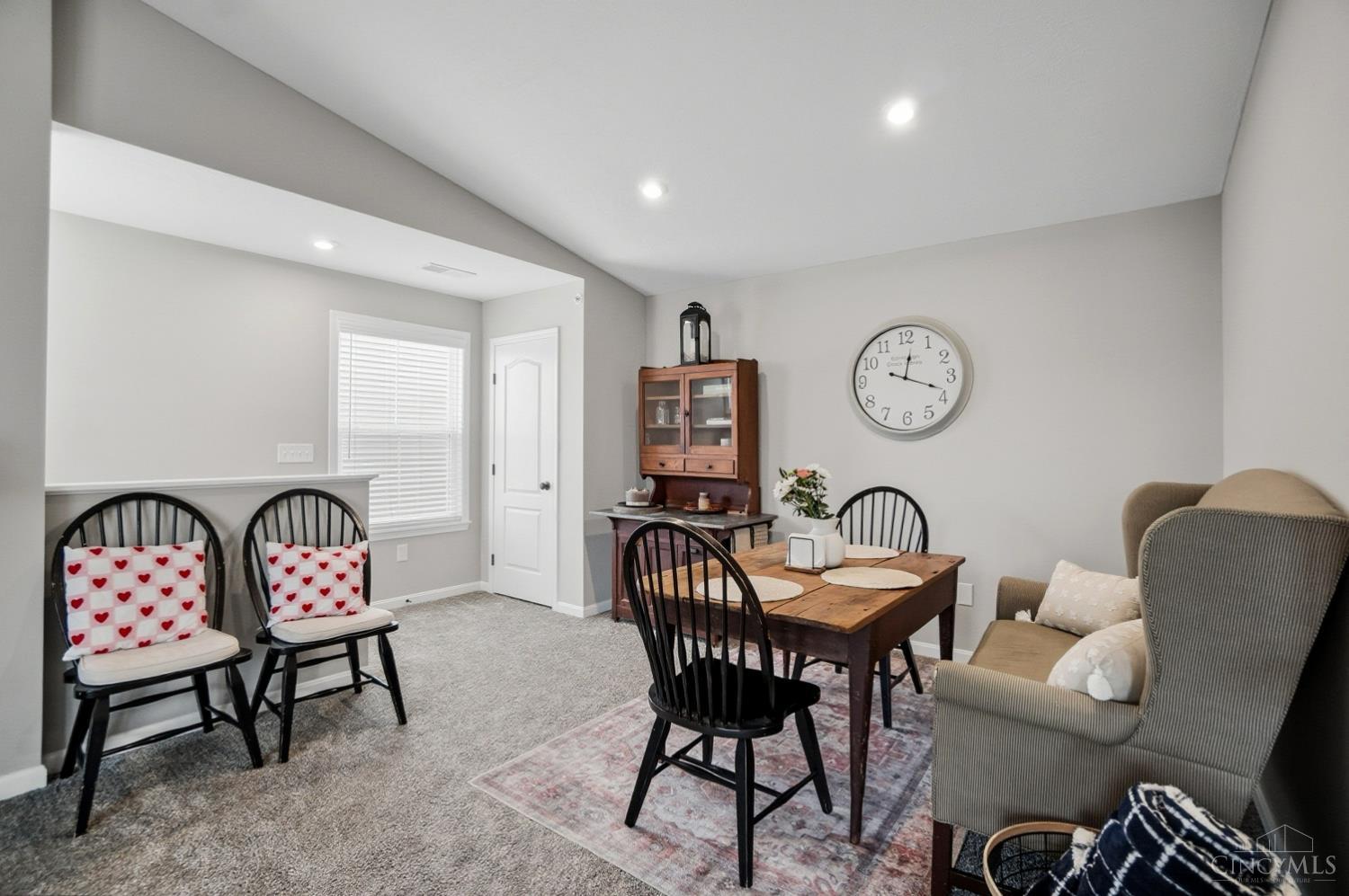 5882 Parkview Lane 300