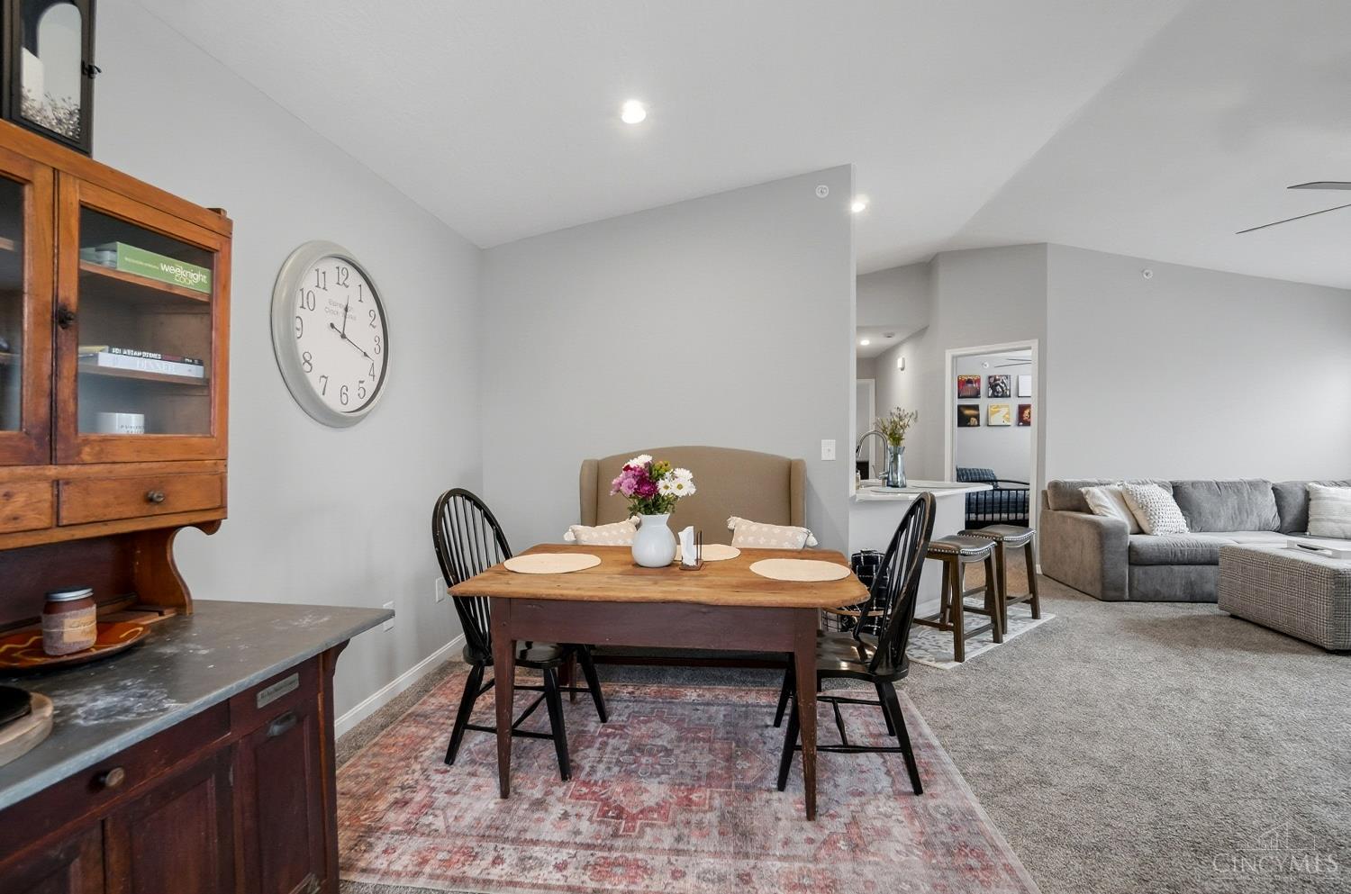 5882 Parkview Lane 300