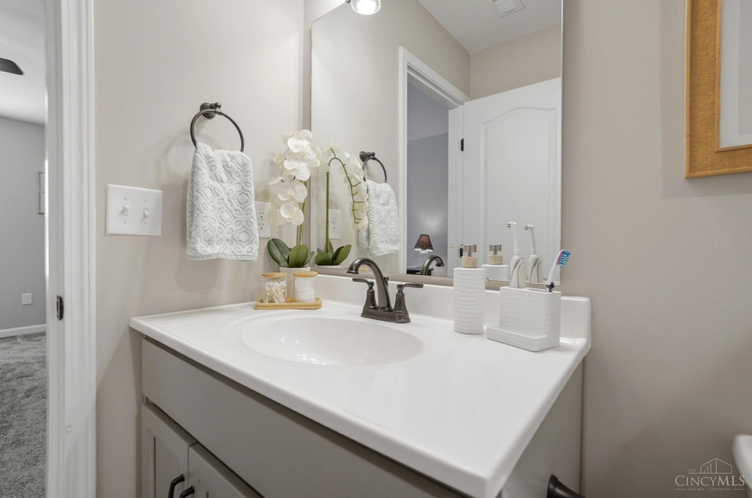 5882 Parkview Lane 300