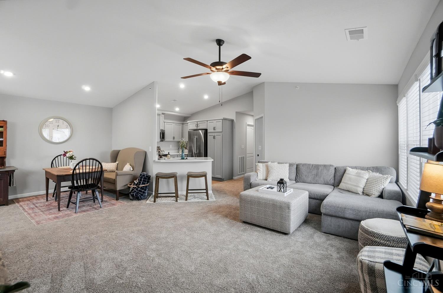 5882 Parkview Lane 300