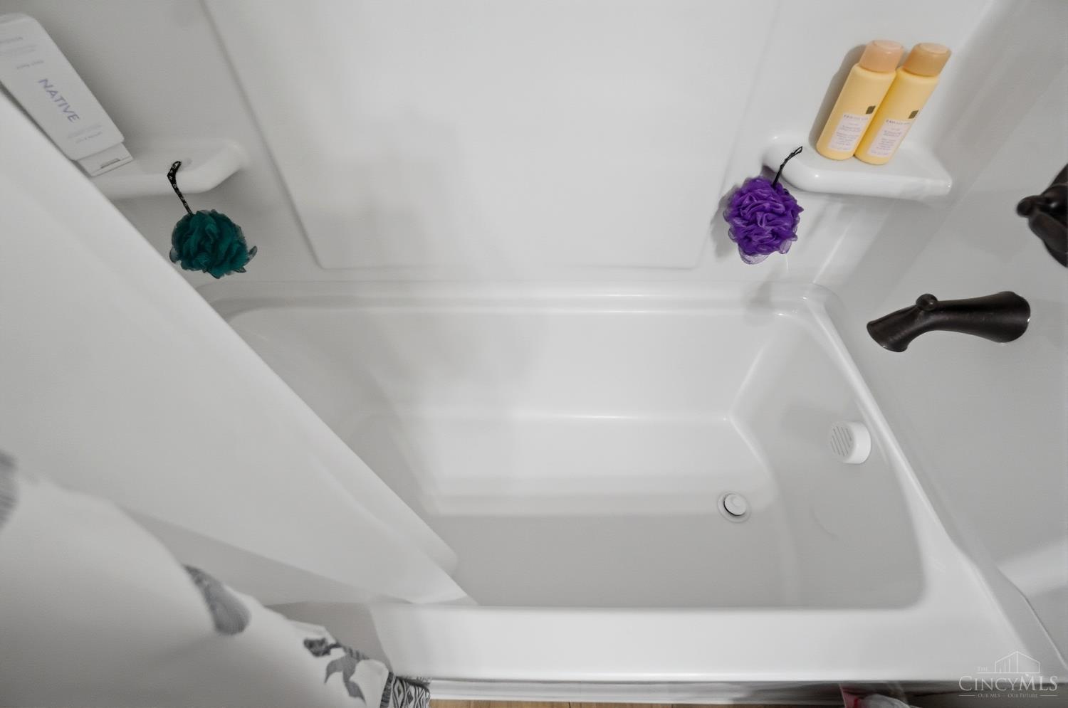 5882 Parkview Lane 300