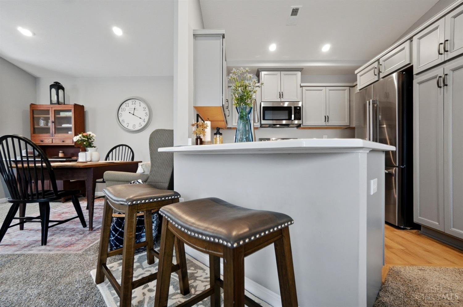 5882 Parkview Lane 300