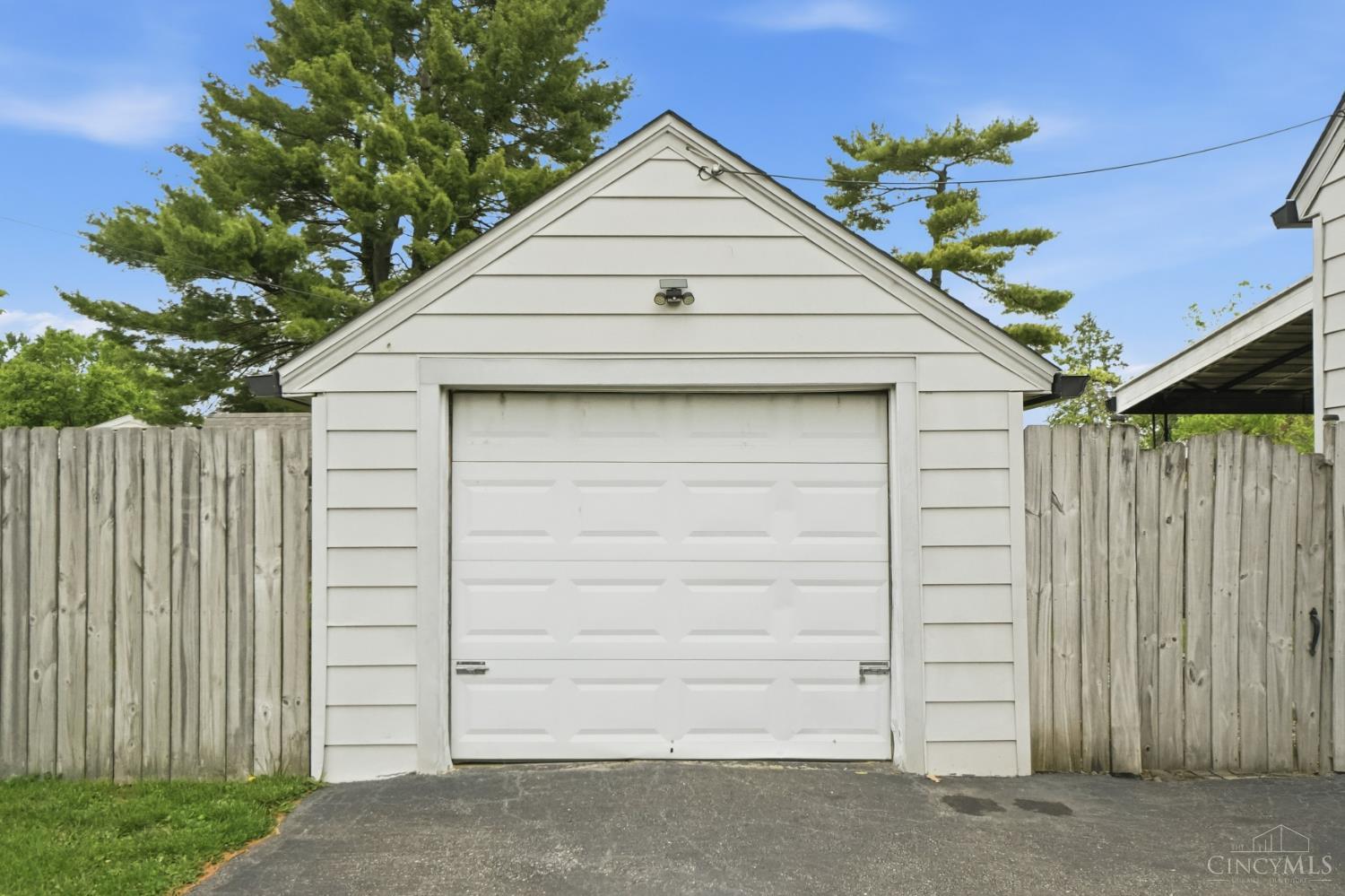 3101 Wildwood Road