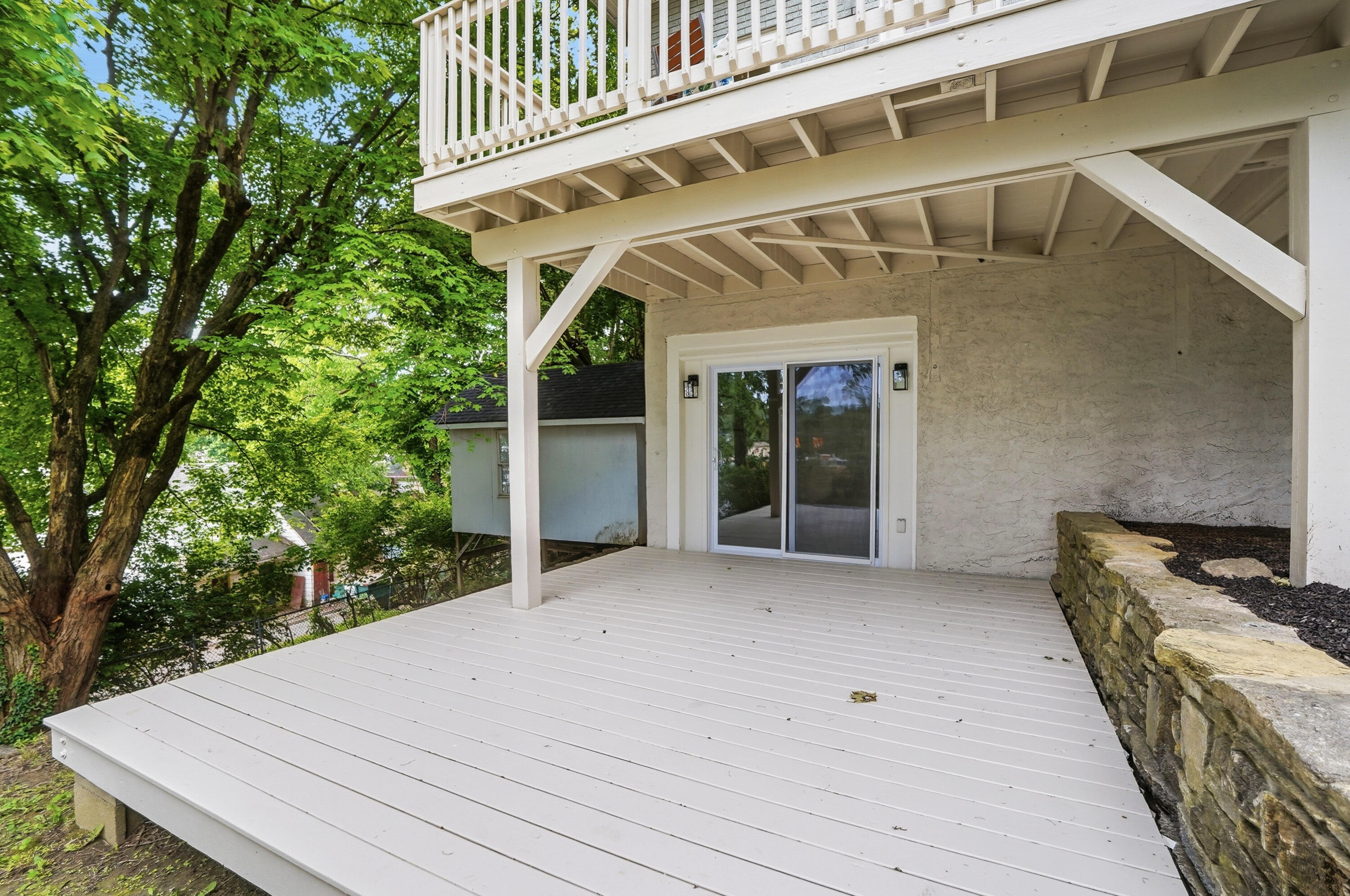 7 Parkview Avenue