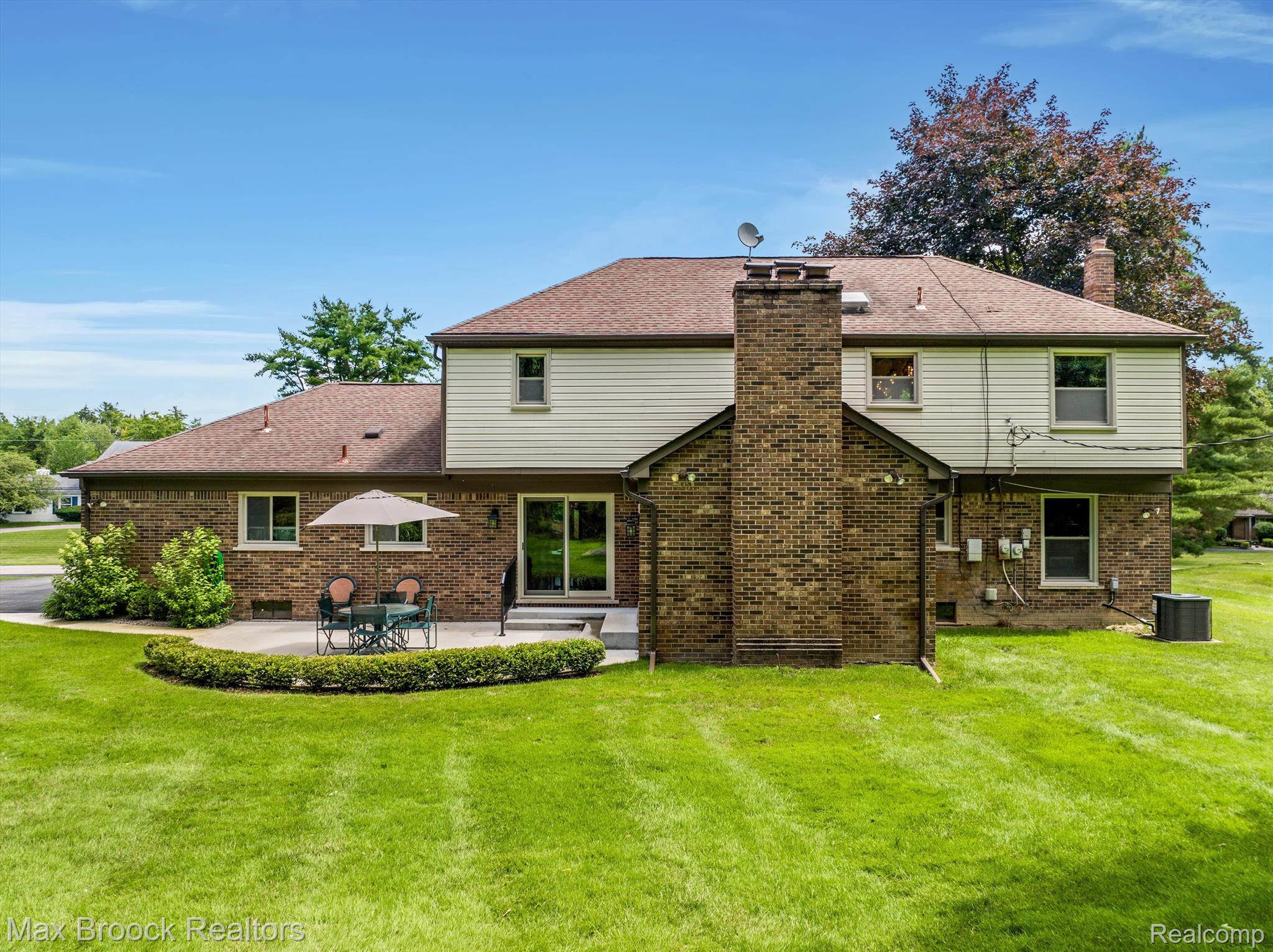 3129 PARKLAND Drive