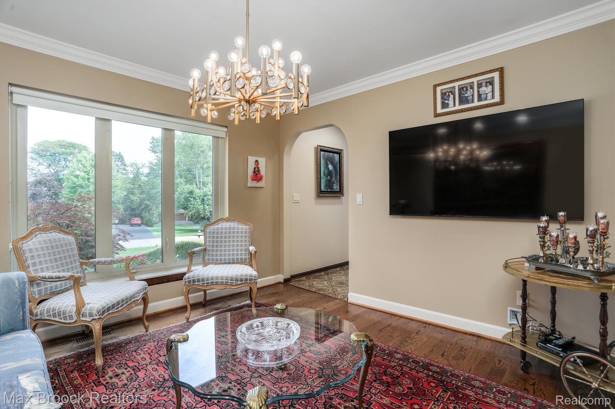 3129 PARKLAND Drive