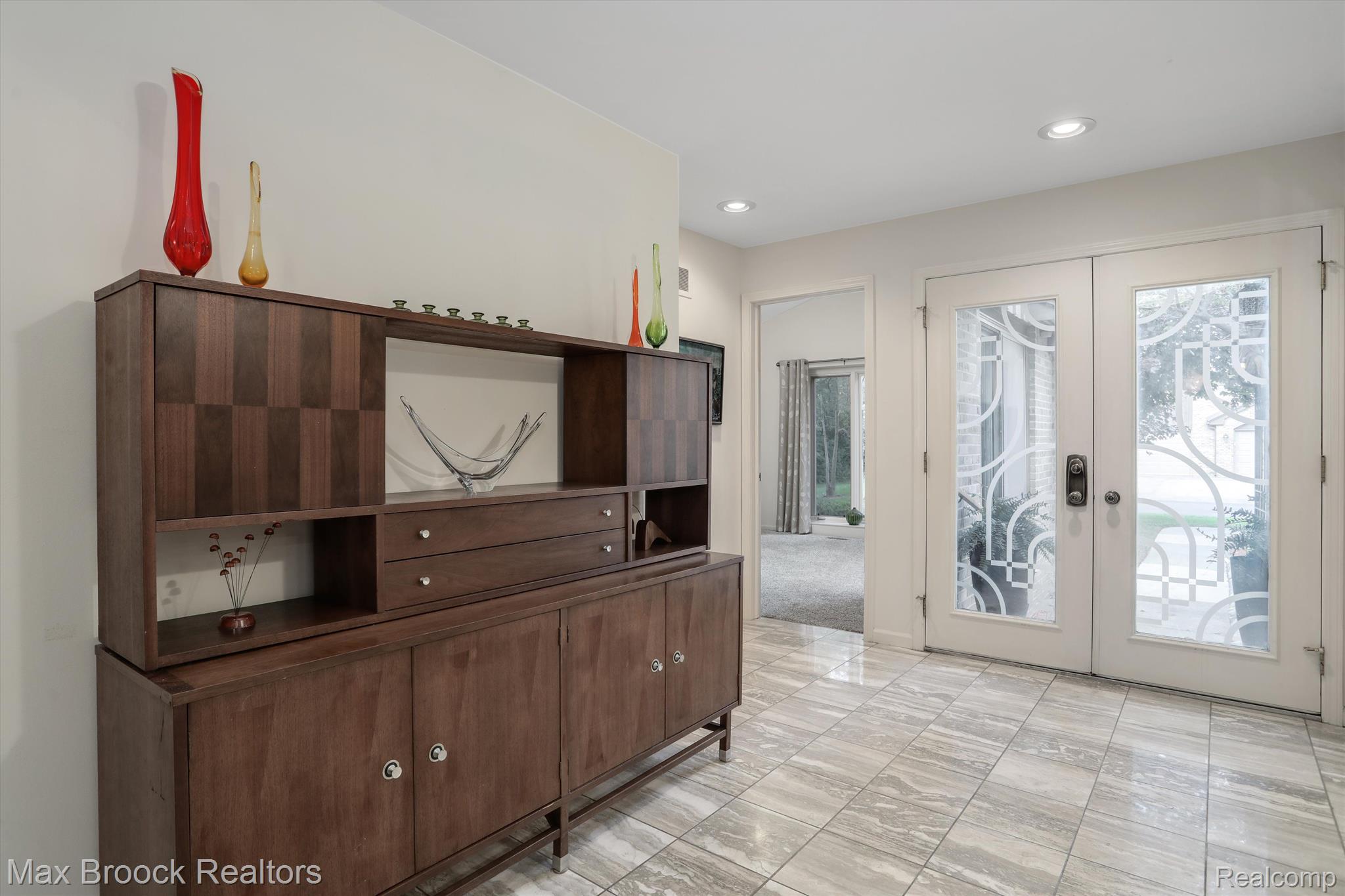 23935 GREENGLEN Court