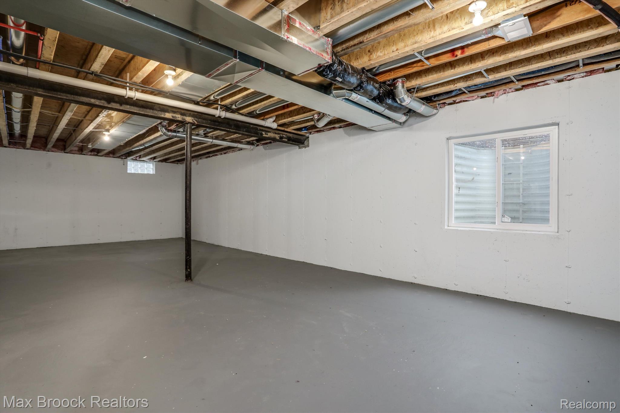 3227 Warick Road