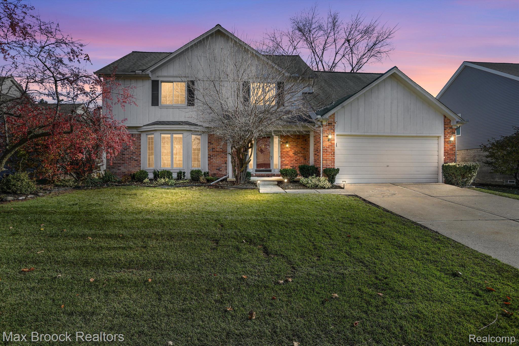 24596 BRAMBLEWOOD Drive
