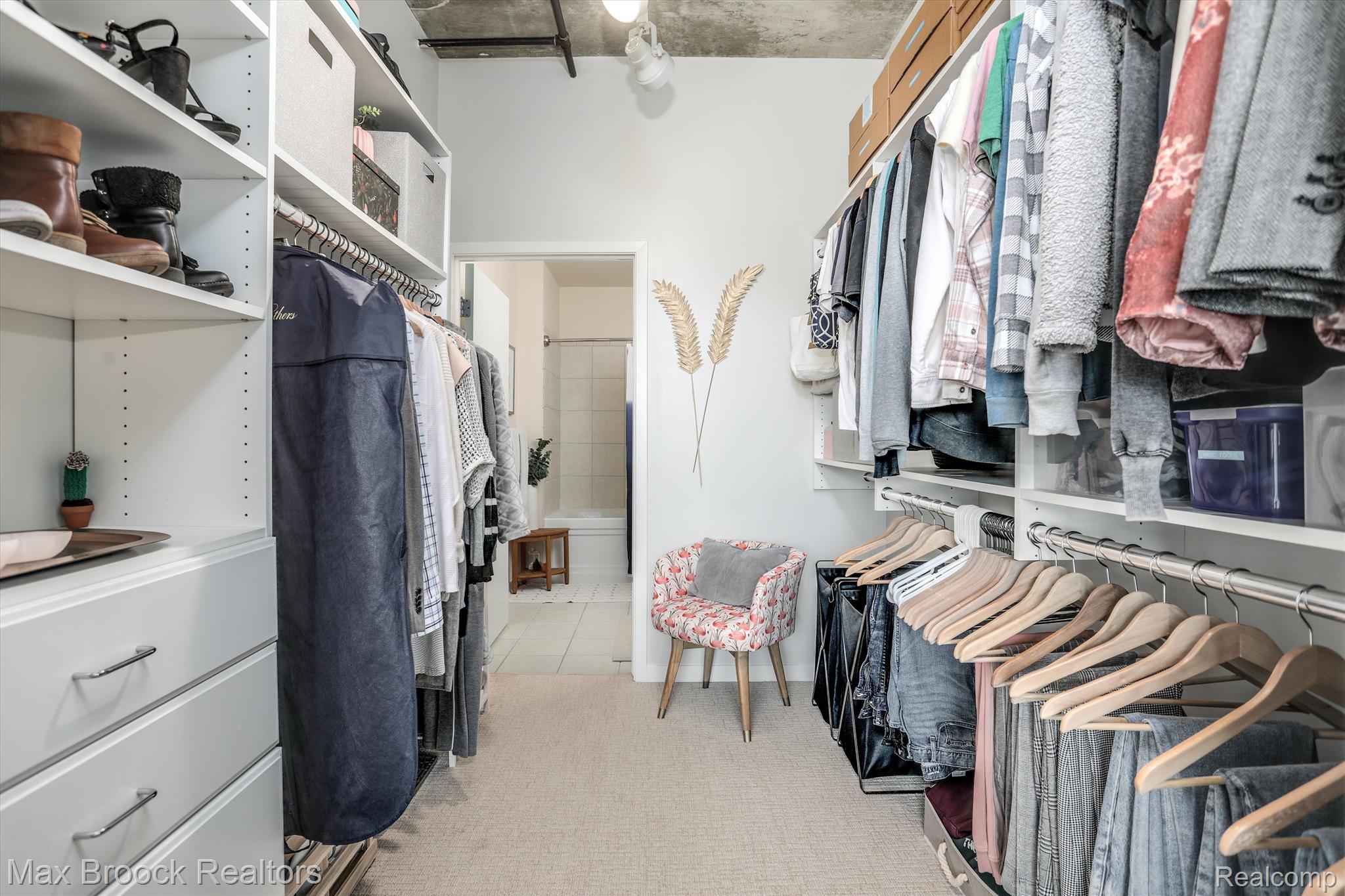 100 W 5TH Street 510