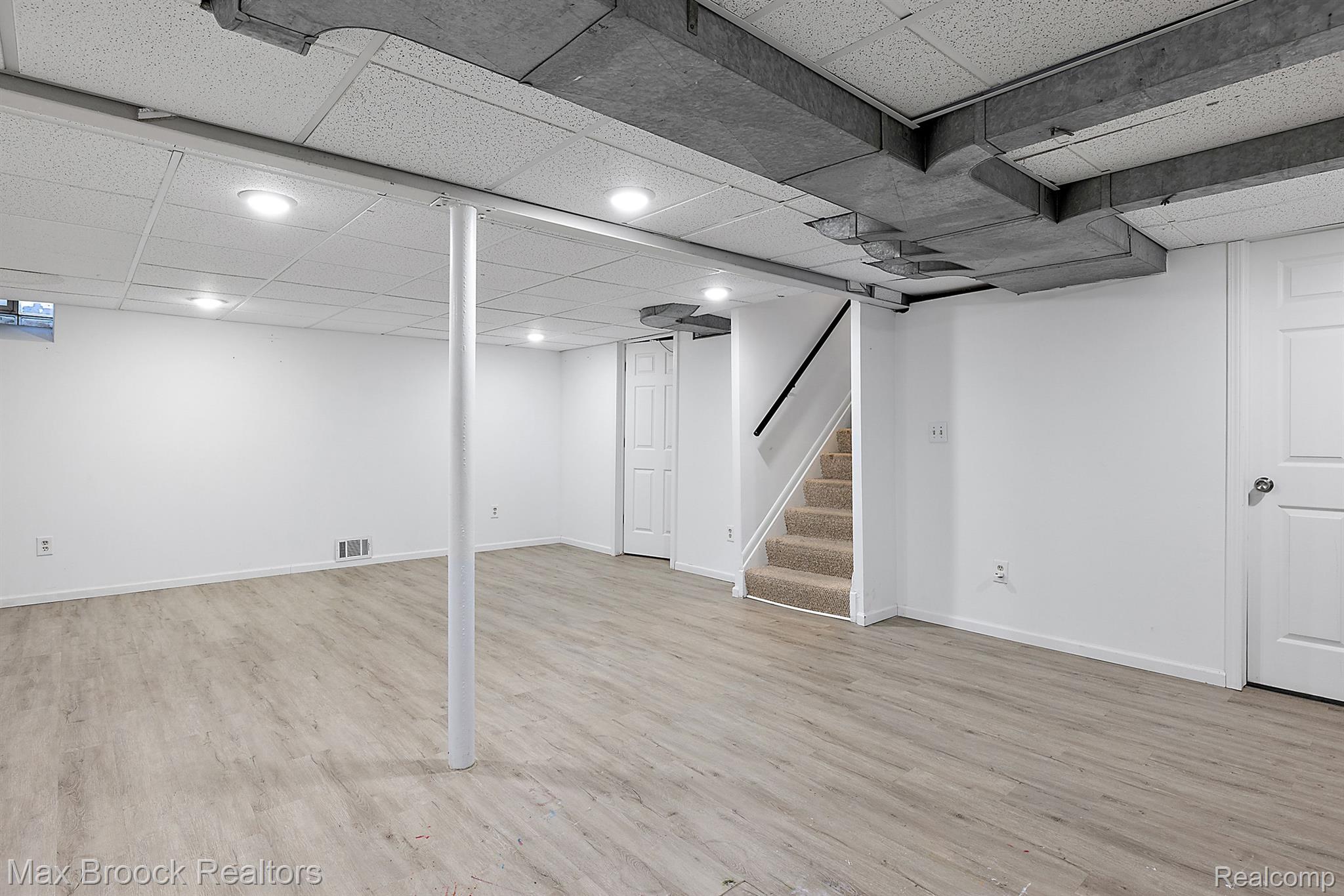 2826 BEMBRIDGE Road