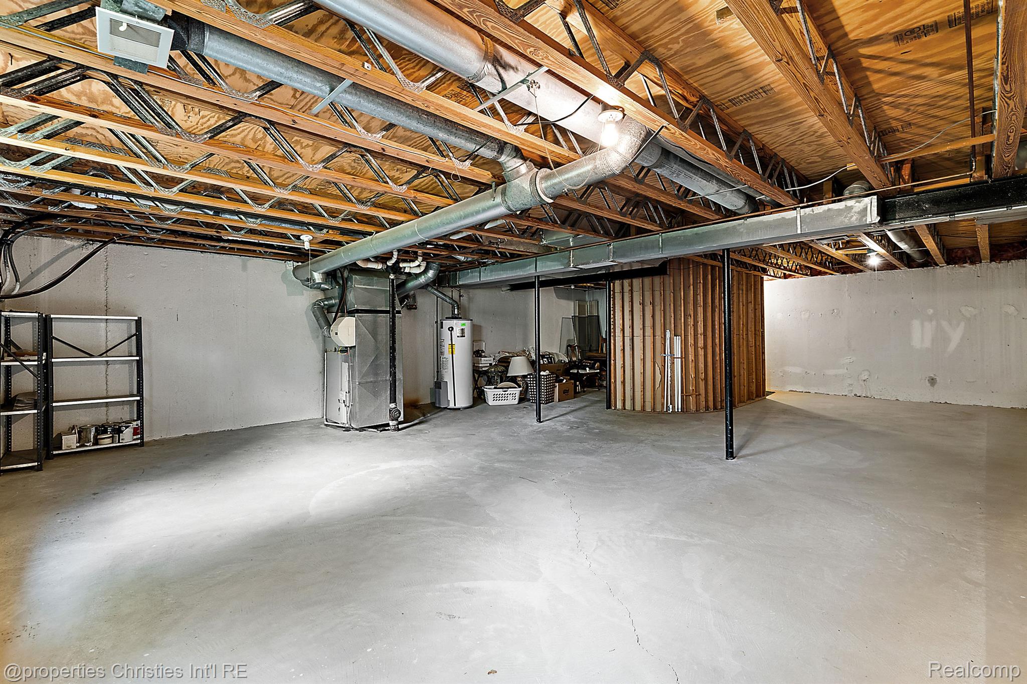 7460 PEBBLE Lane