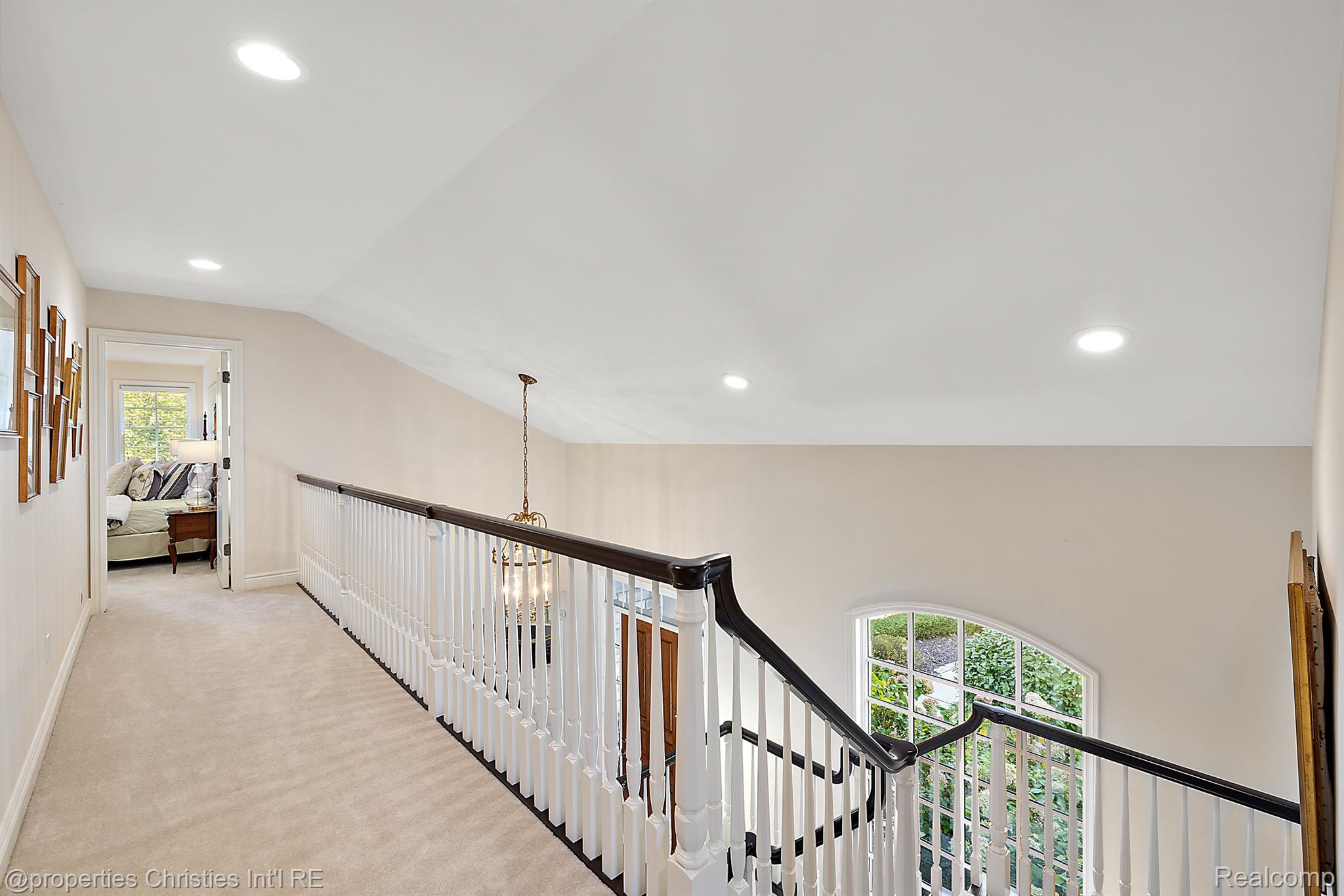 32527 WOODCREEK