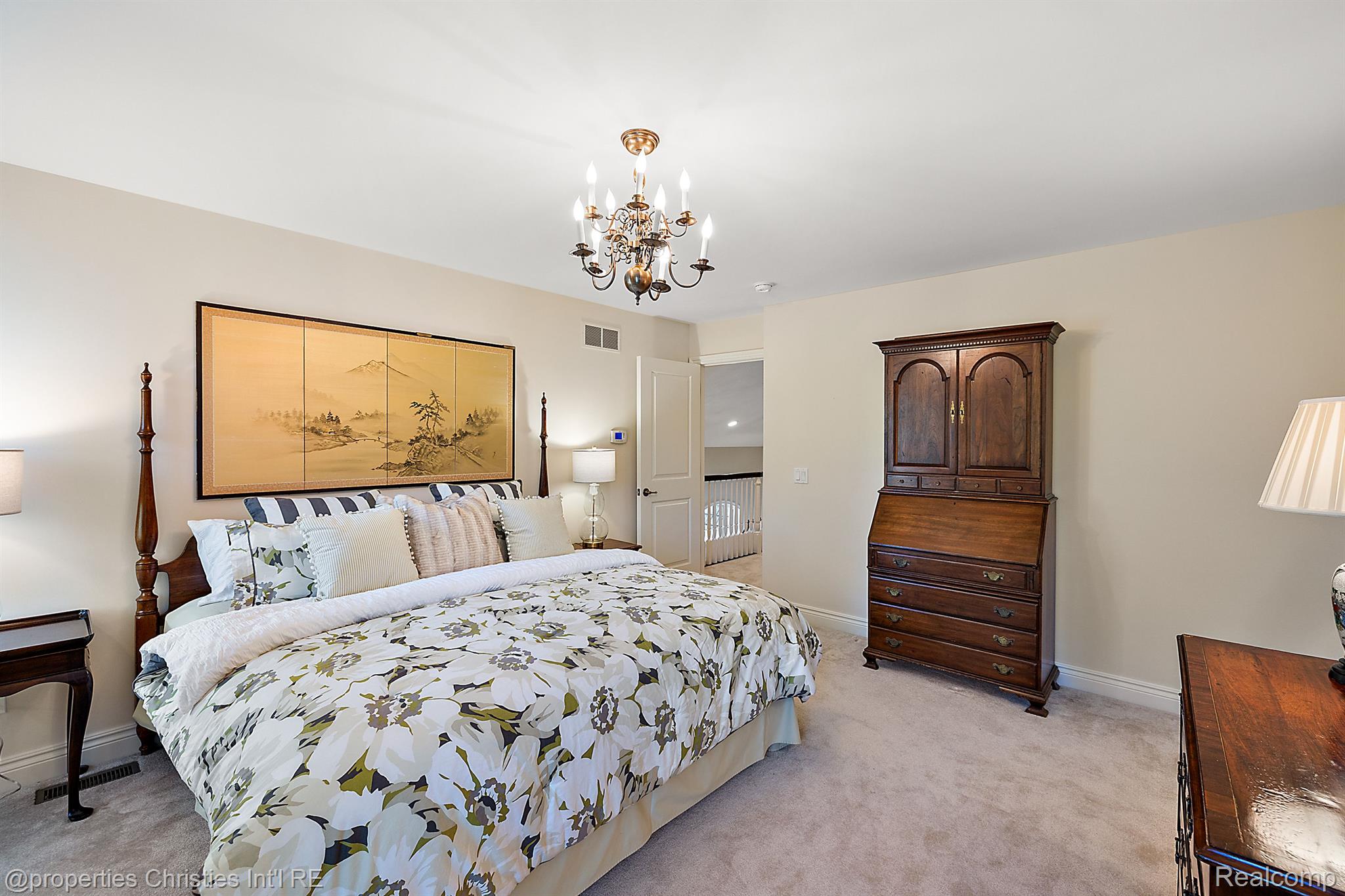 32527 WOODCREEK