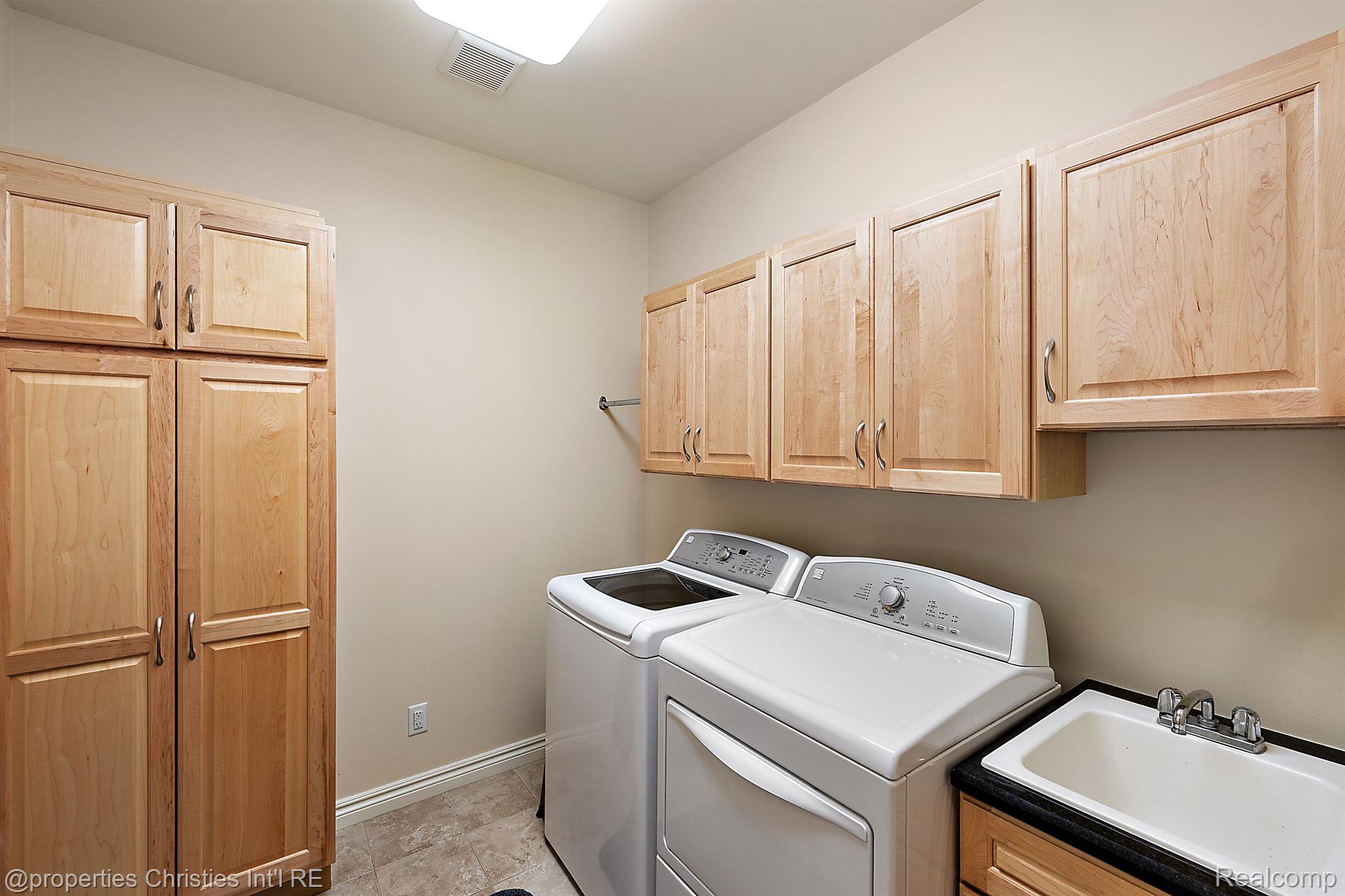 32527 WOODCREEK