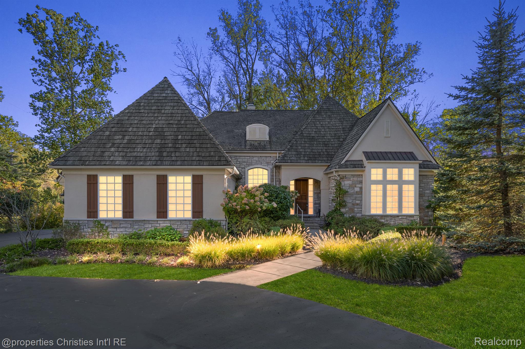 32527 WOODCREEK
