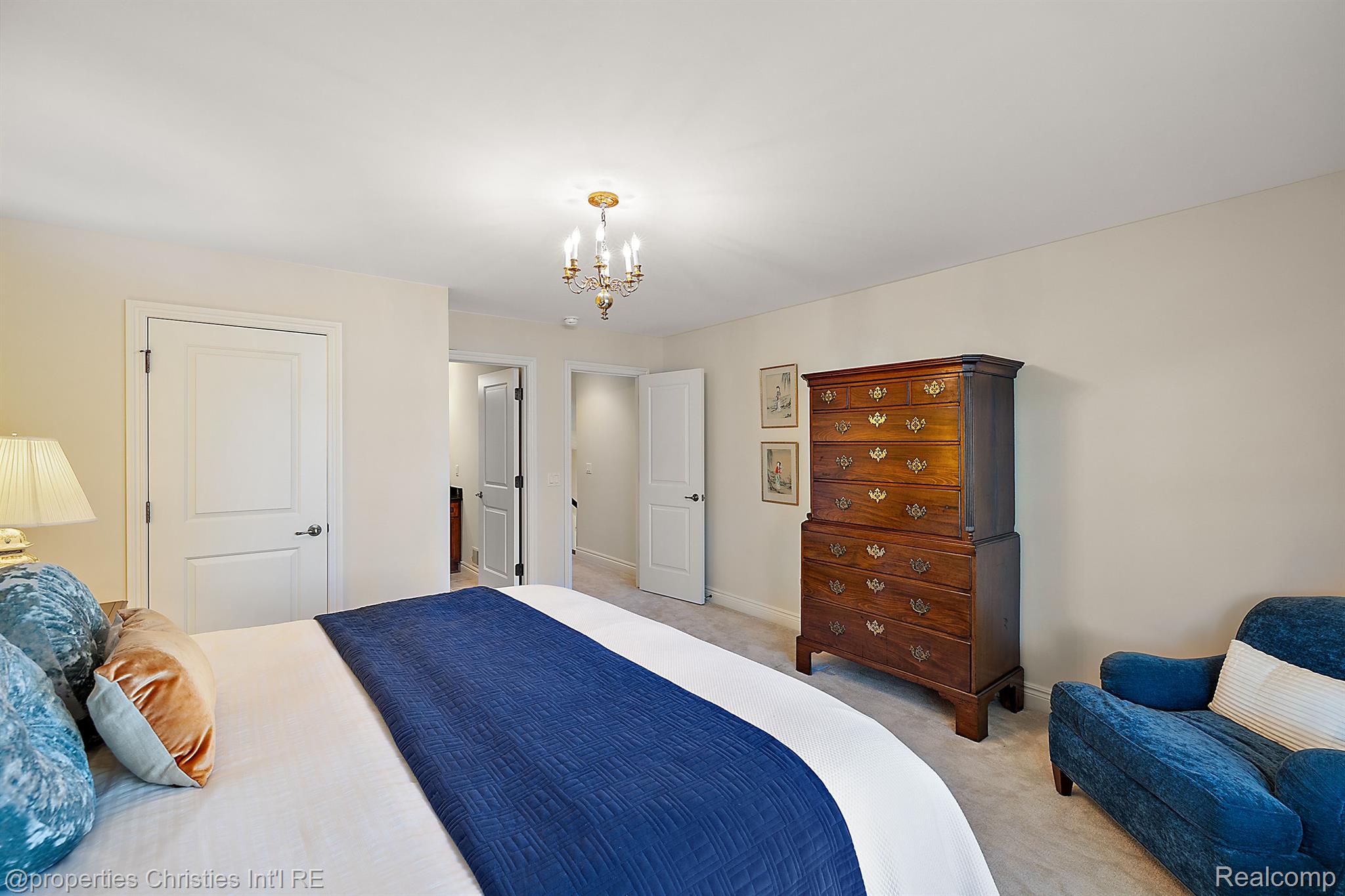 32527 WOODCREEK