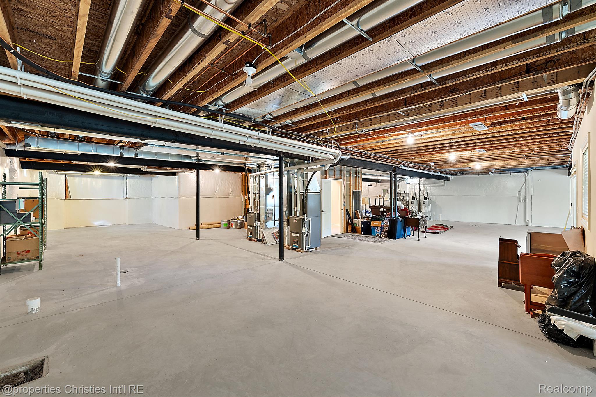32527 WOODCREEK