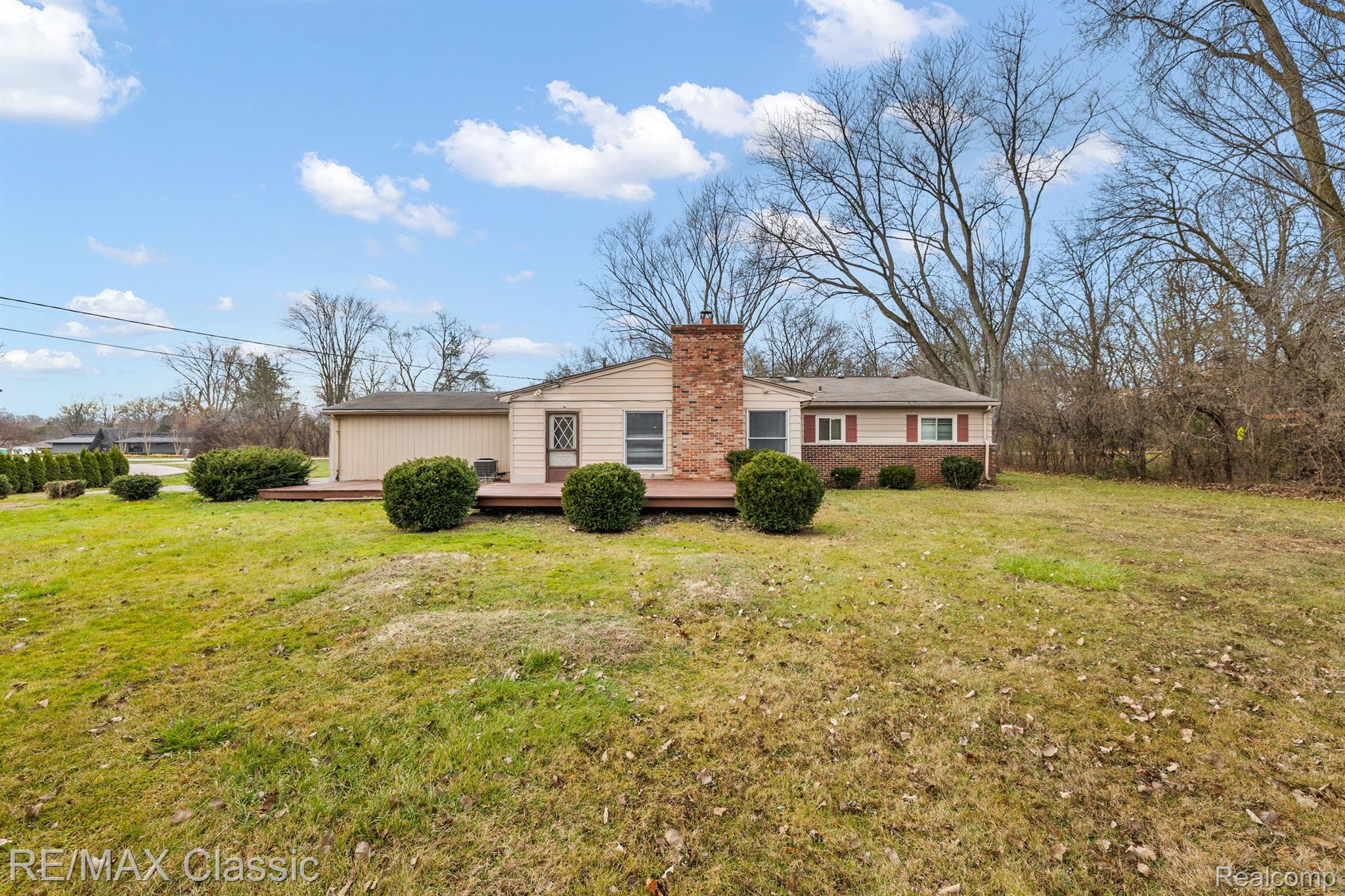 6601 WING LAKE Road