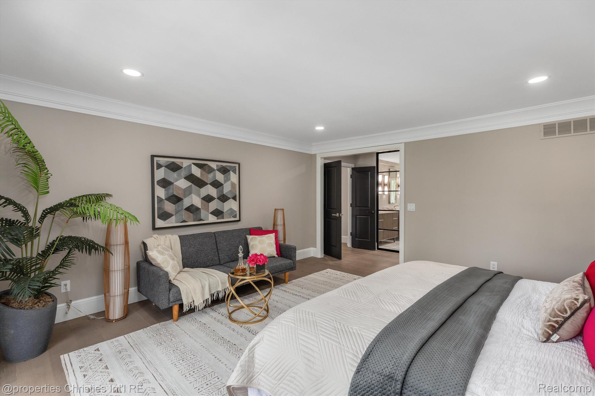 245 Chestnut Circle