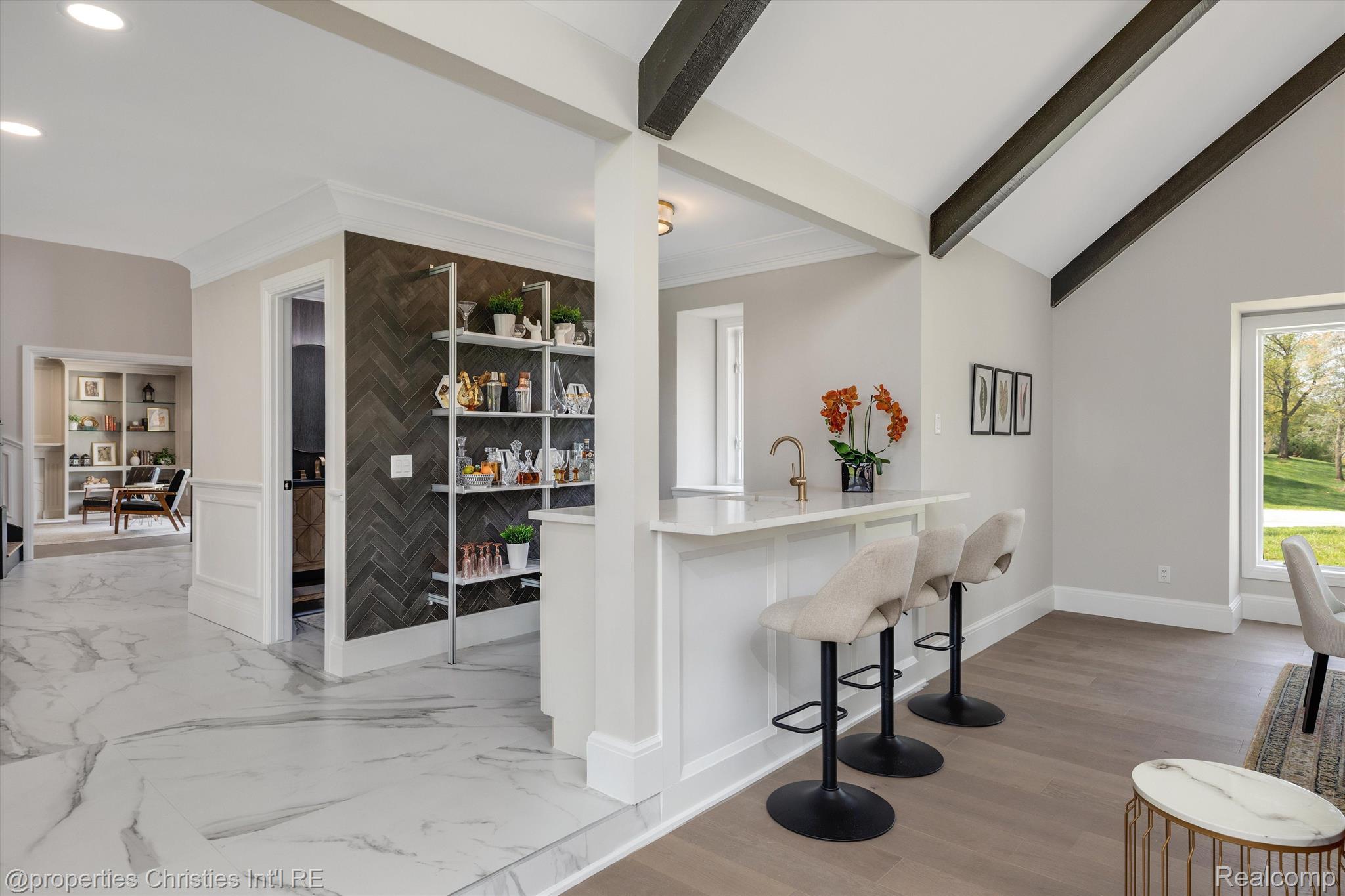 245 Chestnut Circle