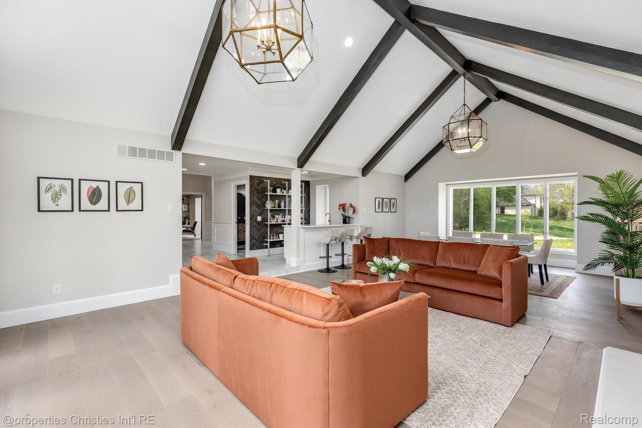 245 Chestnut Circle