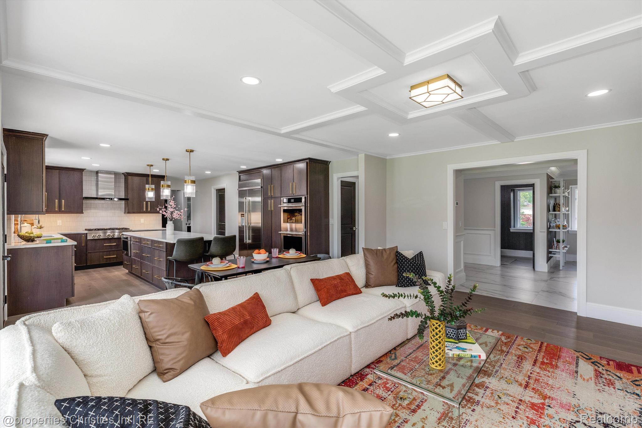 245 Chestnut Circle