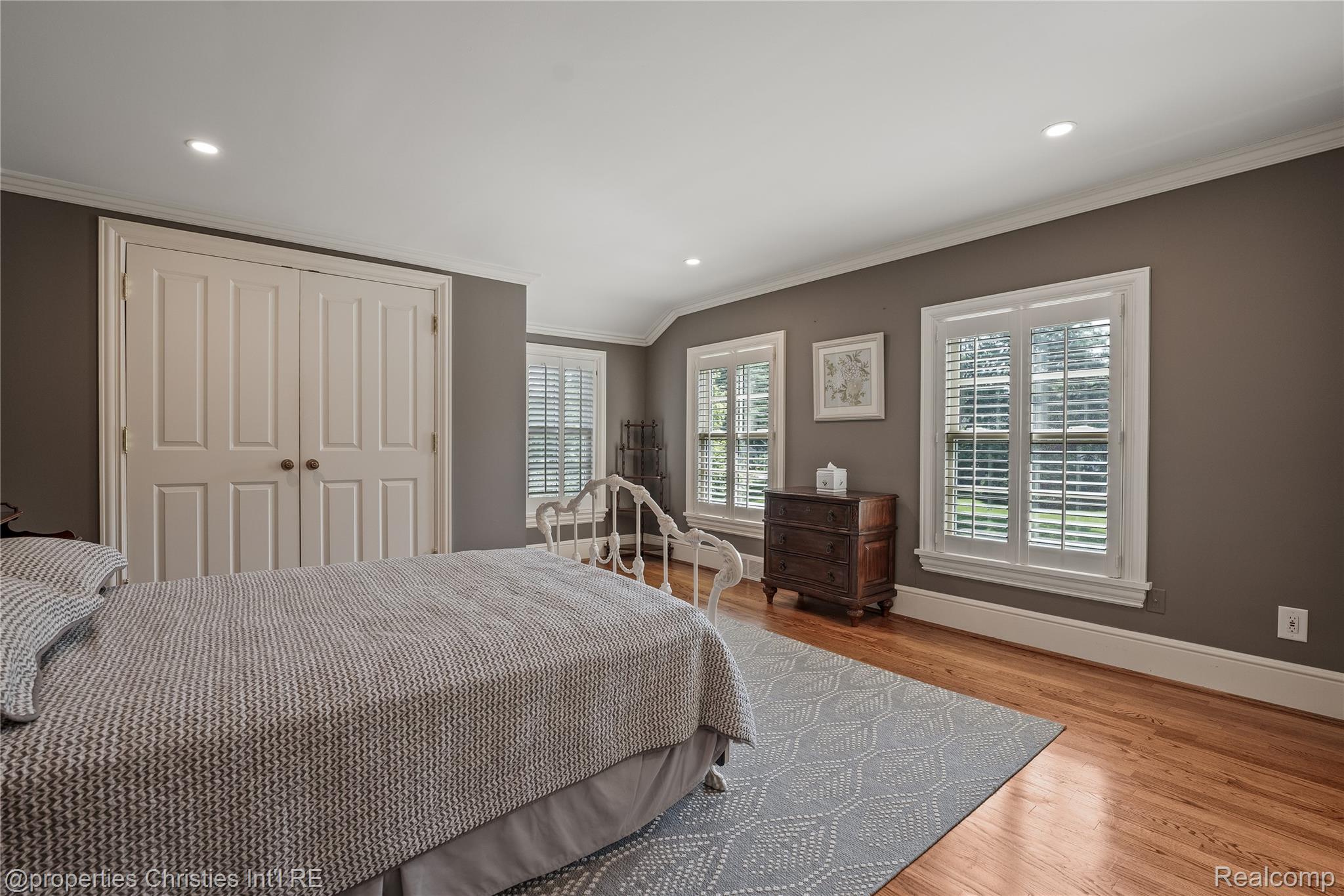 457 N Cranbrook Road