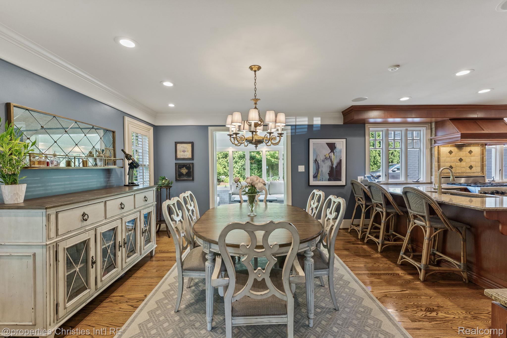 457 N Cranbrook Road