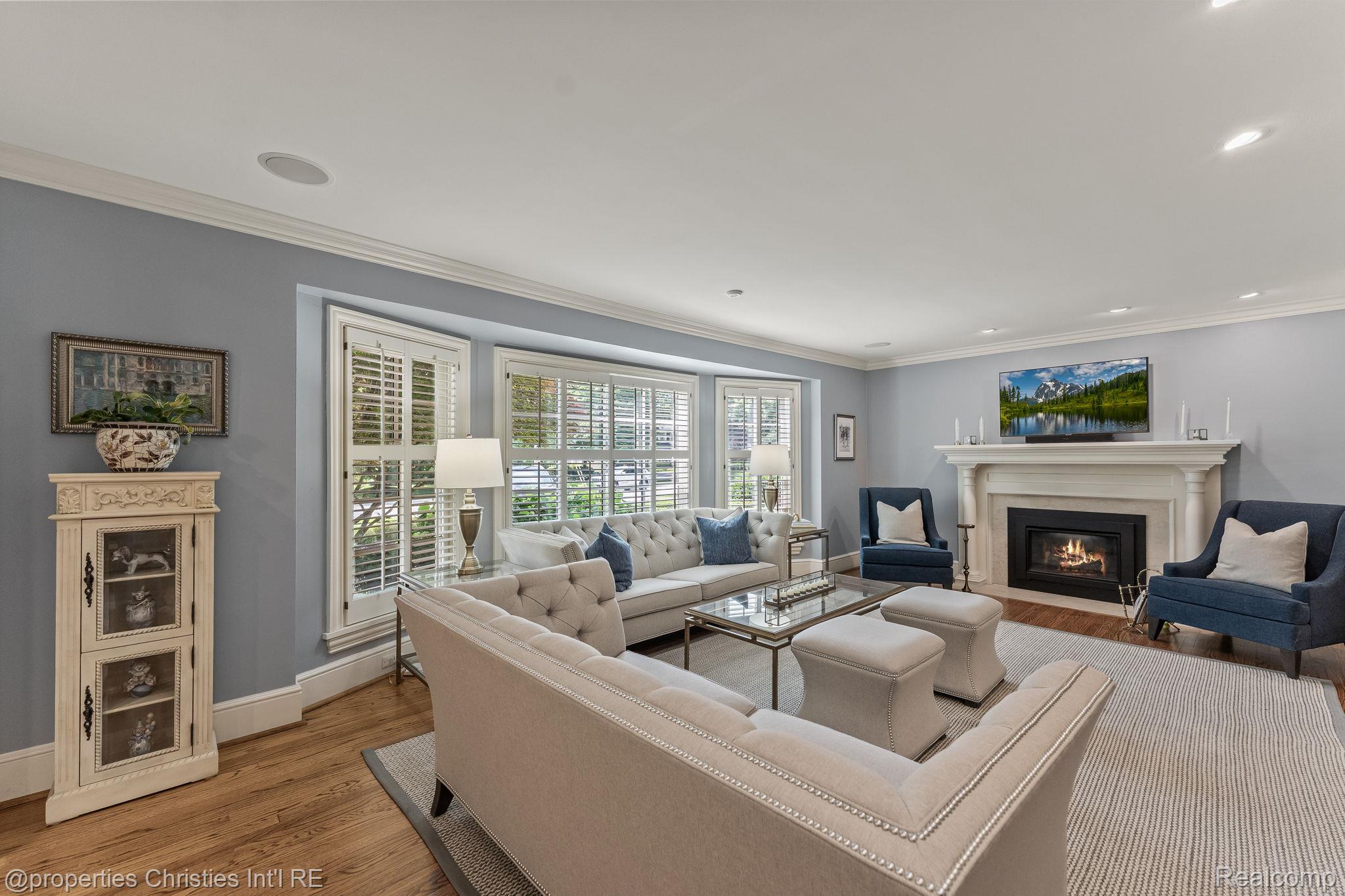 457 N Cranbrook Road