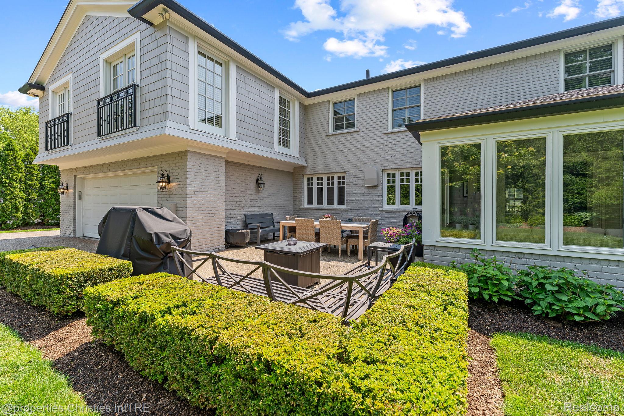 457 N Cranbrook Road