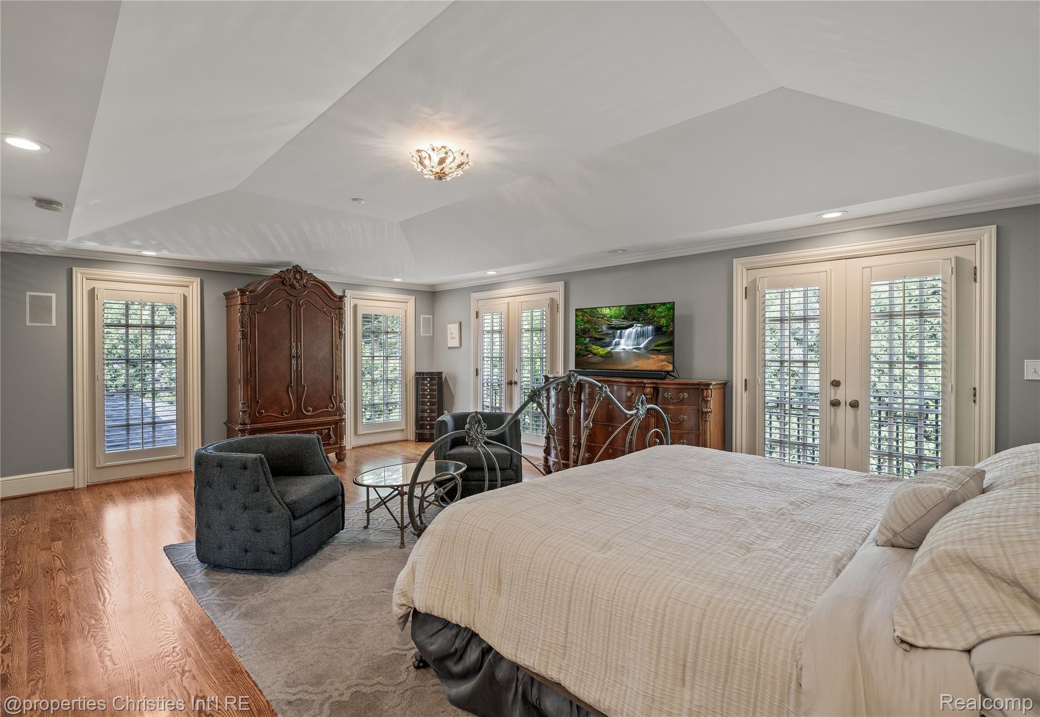 457 N Cranbrook Road