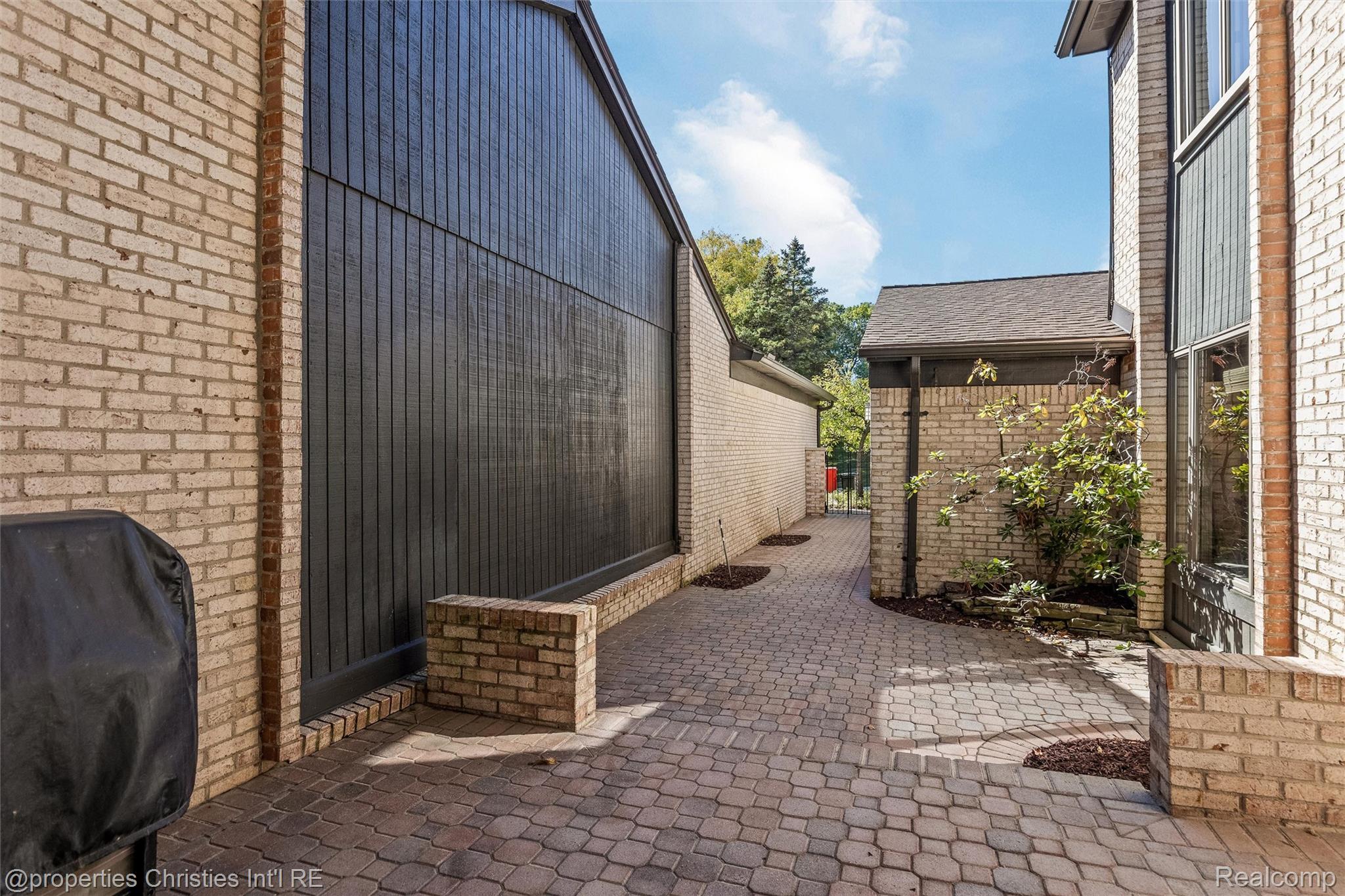 1992 Bent Tree Trail