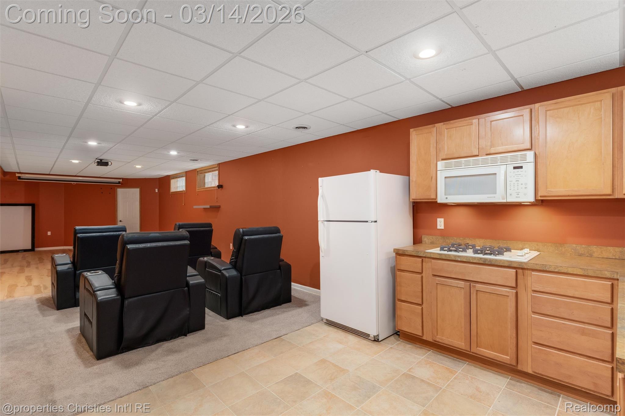 30485 Helmandale Drive