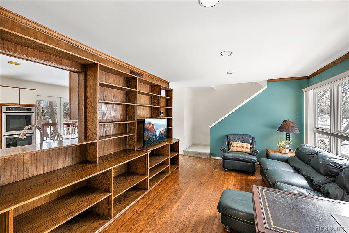 757 Woodlea Court