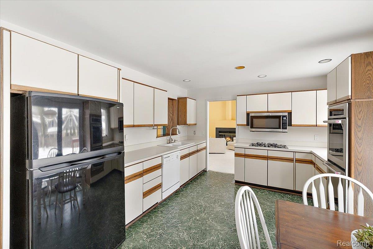 757 Woodlea Court