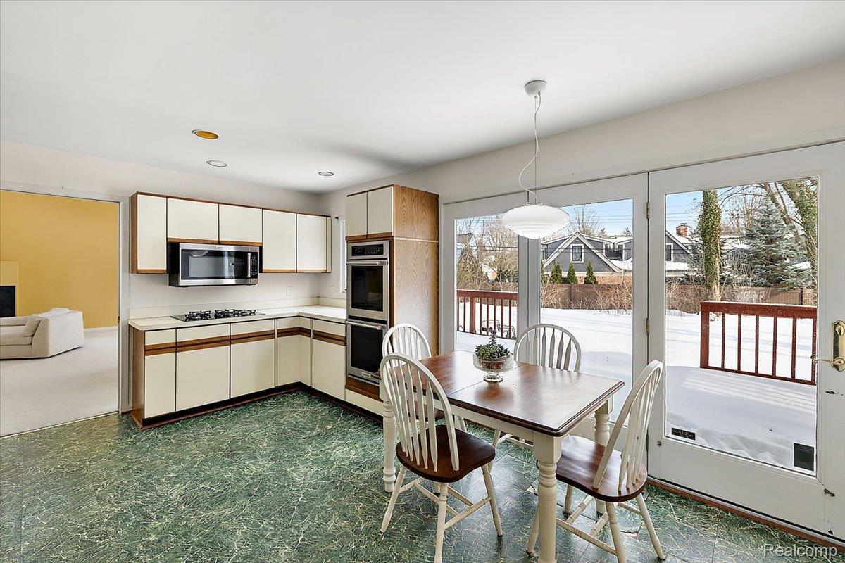 757 Woodlea Court