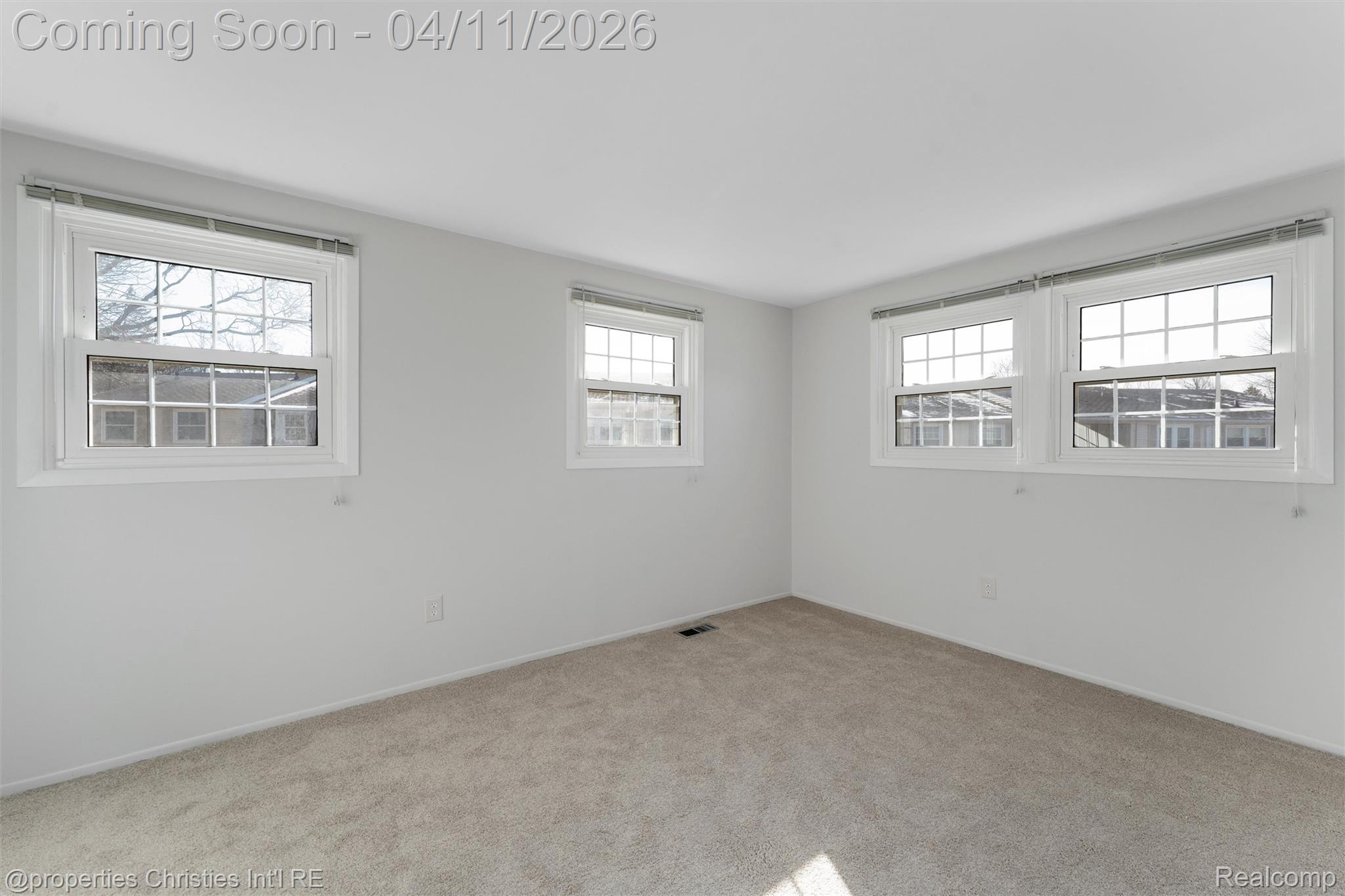 1476 Brentwood Drive