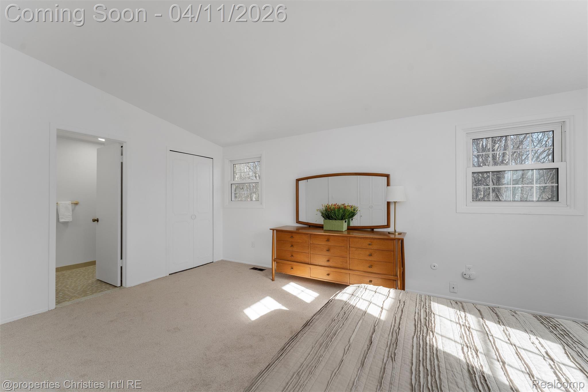 1476 Brentwood Drive