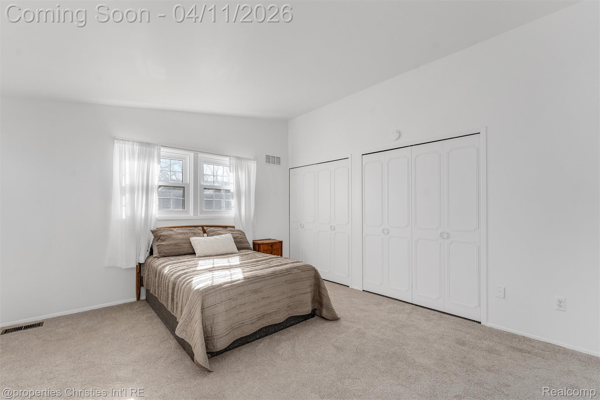 1476 Brentwood Drive