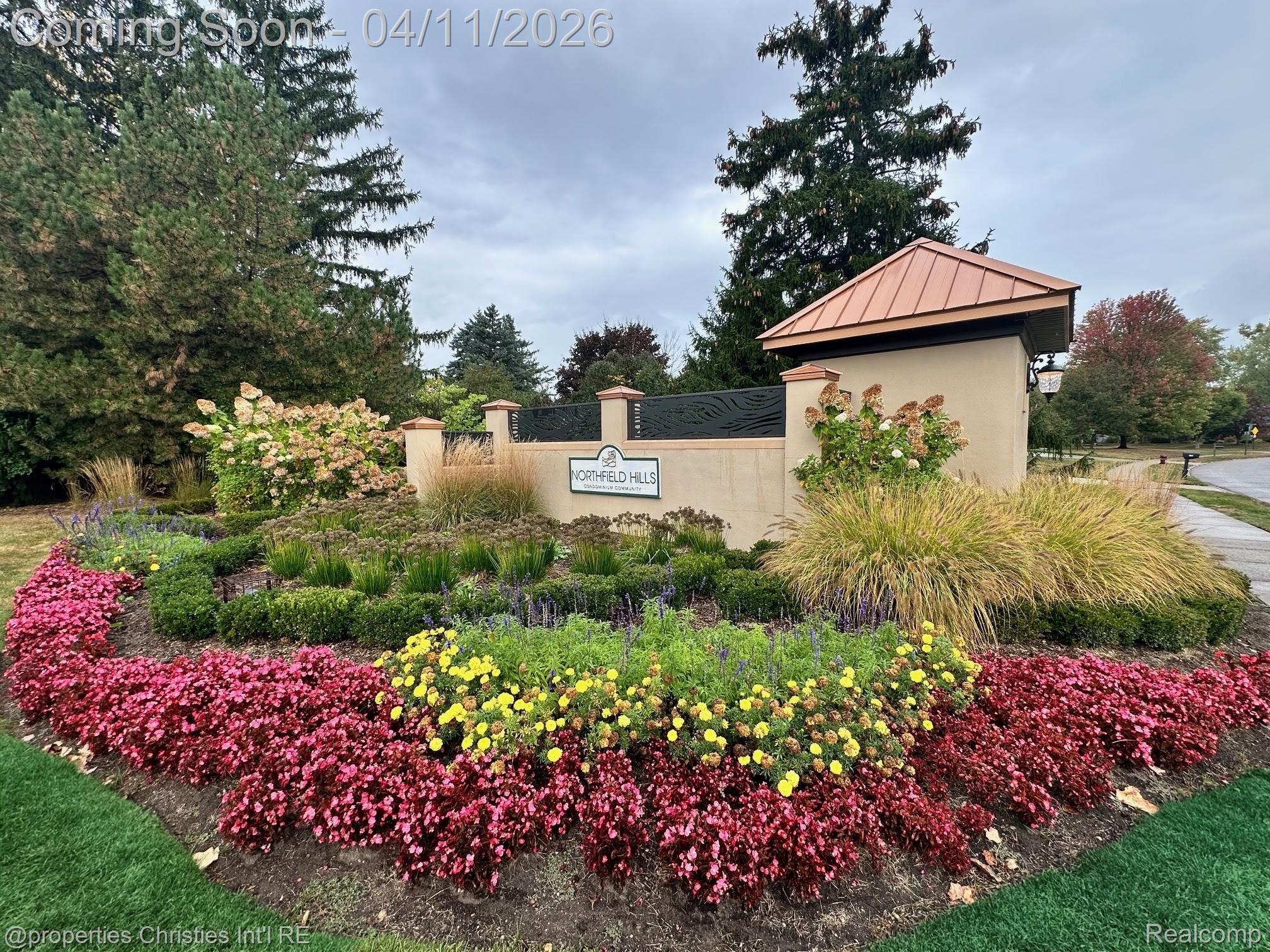 1476 Brentwood Drive